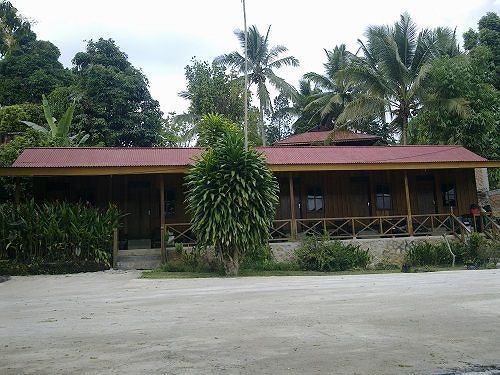 Ue Datu Cottages Tentena Εξωτερικό φωτογραφία